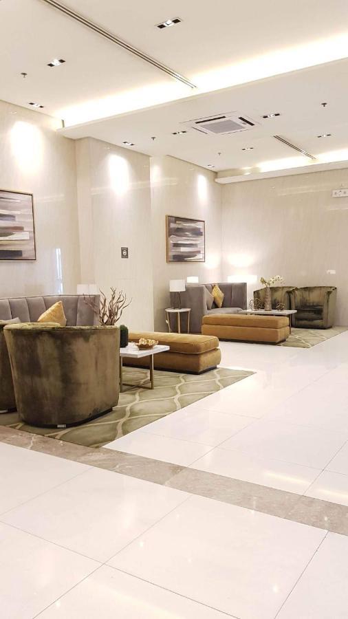 101 Newport Blvd C2 4F By Rechelle Nunag Pasay Zewnętrze zdjęcie