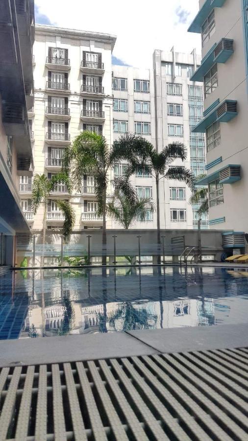 101 Newport Blvd C2 4F By Rechelle Nunag Pasay Zewnętrze zdjęcie